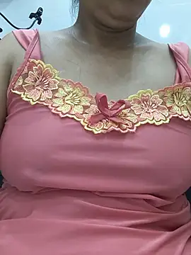 Lanyingxin18 online show from June 17, 2026, 2:58 am