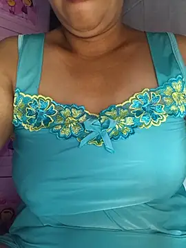 Lanyingxin18 online show from June 17, 2026, 10:32 pm