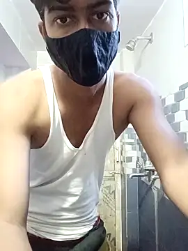 hotvarunrita online show from October 26, 2025, 5:02 am