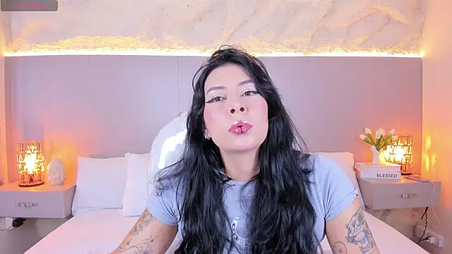 JessyEvans online show from May 4, 2026, 7:32 pm