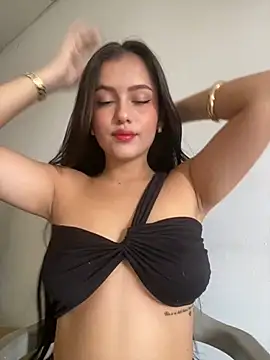 AbbyMillerrr online show from May 2, 2026, 2:33 pm
