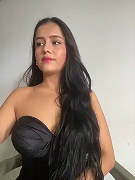 AbbyMillerrr online show from May 8, 2026, 8:03 pm