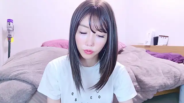 Snapshot of xx_natsumegu_xx chatting on October 26, 2025, 2:23 pm xx natsumegu xx online show from October 26, 2025, 2:23 pm