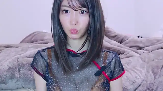 xx natsumegu xx online show from November 3, 2025, 2:51 pm