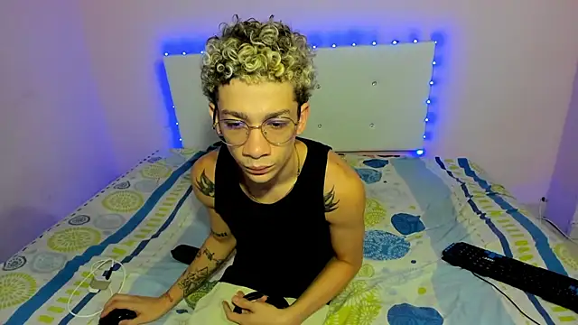 Snapshot of mateodeamjo chatting on October 30, 2025, 9:22 am mateodeamjo online show from October 30, 2025, 9:22 am