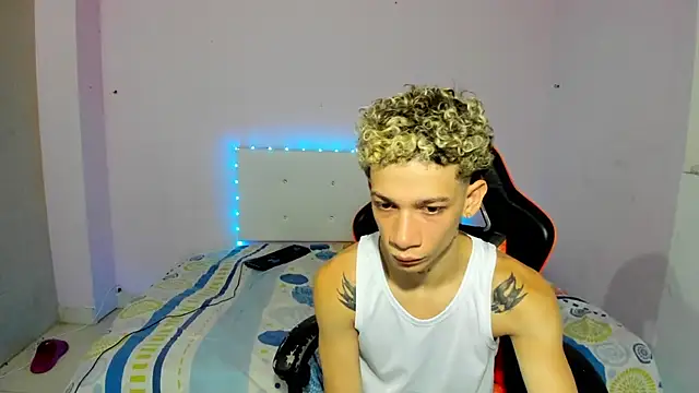 Snapshot of mateodeamjo chatting on November 1, 2025, 7:10 am mateodeamjo online show from November 1, 2025, 7:10 am