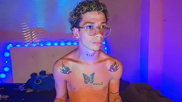 Snapshot of mateodeamjo chatting on November 18, 2025, 7:46 am mateodeamjo online show from November 18, 2025, 7:46 am