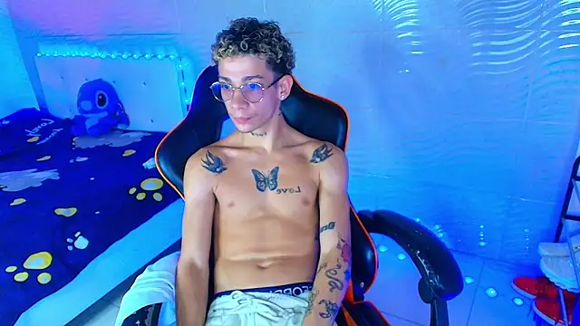 Snapshot of mateodeamjo chatting on November 29, 2025, 10:13 pm mateodeamjo online show from November 29, 2025, 10:13 pm