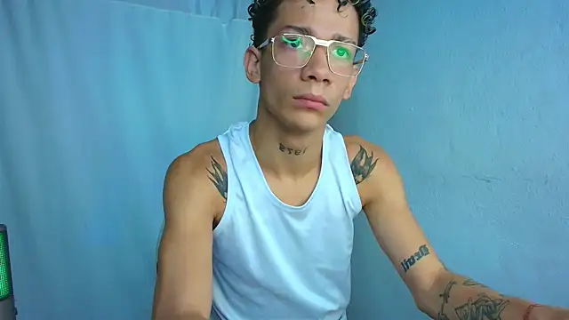 mateodeamjo online show from April 23, 2026, 4:24 am