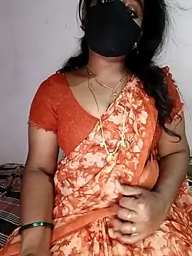 louise92 online show from May 30, 2026, 4:37 pm