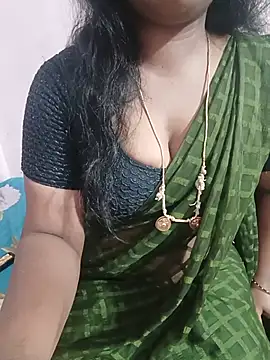 louise92 online show from June 22, 2026, 6:54 am