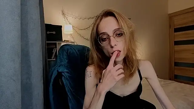 Snapshot of amber_quell_here chatting on September 12, 2025, 2:17 pm amber quell here online show from September 12, 2025, 2:17 pm