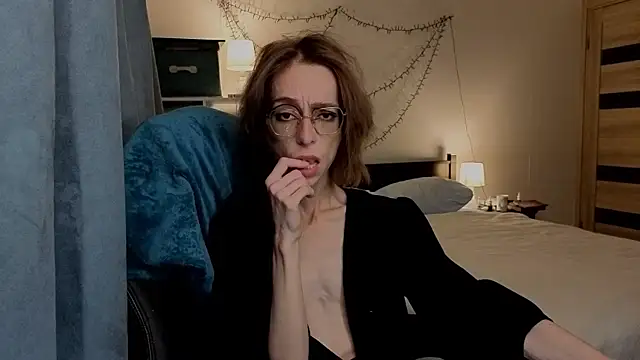 Snapshot of amber_quell_here chatting on October 10, 2025, 2:16 pm amber quell here online show from October 10, 2025, 2:16 pm