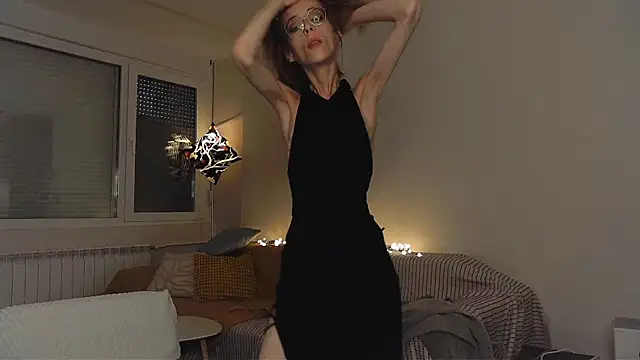 amber quell here online show from May 14, 2026, 4:25 pm