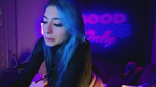 AriaVoss online show from January 8, 2025, 2:35 am