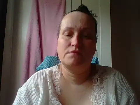 Snapshot of _squirty_cum_lady_ chatting on February 15, 2025, 9:38 am  squirty cum lady  online show from February 15, 2025, 9:38 am