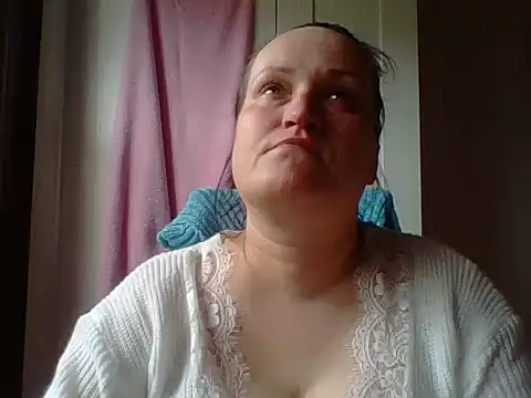 Snapshot of _squirty_cum_lady_ chatting on February 15, 2025, 12:43 pm  squirty cum lady  online show from February 15, 2025, 12:43 pm