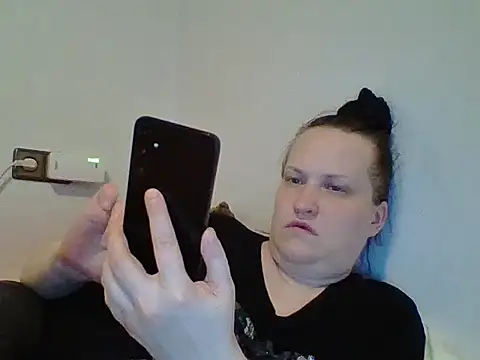 Snapshot of _squirty_cum_lady_ chatting on February 22, 2025, 8:09 pm  squirty cum lady  online show from February 22, 2025, 8:09 pm