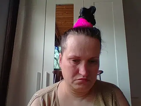 Snapshot of _squirty_cum_lady_ chatting on February 25, 2025, 1:06 pm  squirty cum lady  online show from February 25, 2025, 1:06 pm