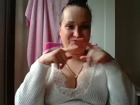 Snapshot of _squirty_cum_lady_ chatting on February 28, 2025, 12:09 pm  squirty cum lady  online show from February 28, 2025, 12:09 pm