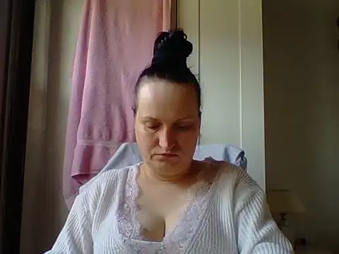 Snapshot of _squirty_cum_lady_ chatting on March 9, 2025, 3:16 pm  squirty cum lady  online show from March 9, 2025, 3:16 pm