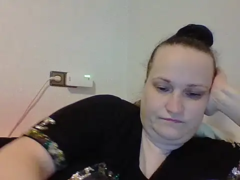 Snapshot of _squirty_cum_lady_ chatting on March 13, 2025, 6:01 pm  squirty cum lady  online show from March 13, 2025, 6:01 pm
