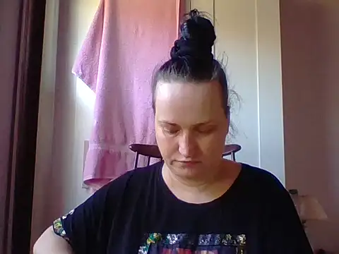 Snapshot of _squirty_cum_lady_ chatting on March 18, 2025, 7:41 am  squirty cum lady  online show from March 18, 2025, 7:41 am