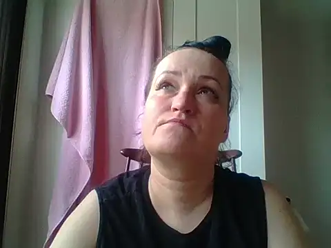 Snapshot of _squirty_cum_lady_ chatting on March 22, 2025, 11:11 am  squirty cum lady  online show from March 22, 2025, 11:11 am