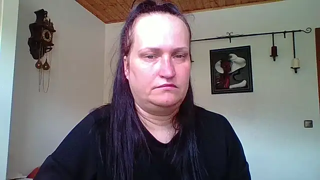 Snapshot of _squirty_cum_lady_ chatting on September 16, 2025, 9:43 am  squirty cum lady  online show from September 16, 2025, 9:43 am