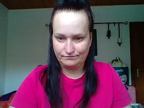 Snapshot of _squirty_cum_lady_ chatting on September 20, 2025, 7:09 am  squirty cum lady  online show from September 20, 2025, 7:09 am