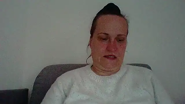 Snapshot of _squirty_cum_lady_ chatting on September 30, 2025, 2:11 pm  squirty cum lady  online show from September 30, 2025, 2:11 pm