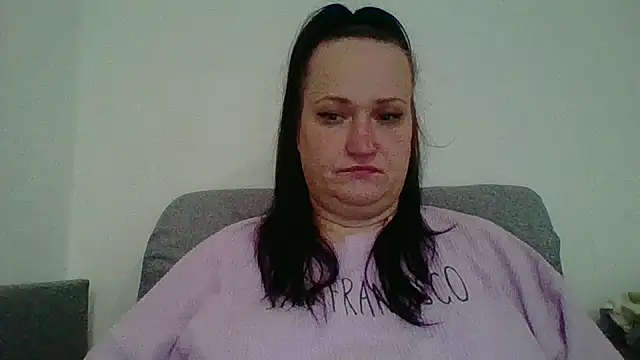 Snapshot of _squirty_cum_lady_ chatting on October 2, 2025, 5:03 am  squirty cum lady  online show from October 2, 2025, 5:03 am