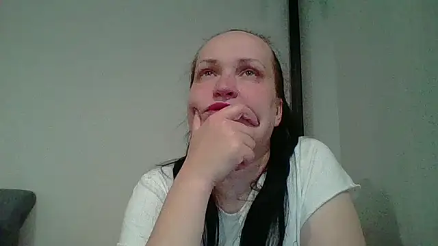 Snapshot of _squirty_cum_lady_ chatting on October 3, 2025, 2:47 pm  squirty cum lady  online show from October 3, 2025, 2:47 pm