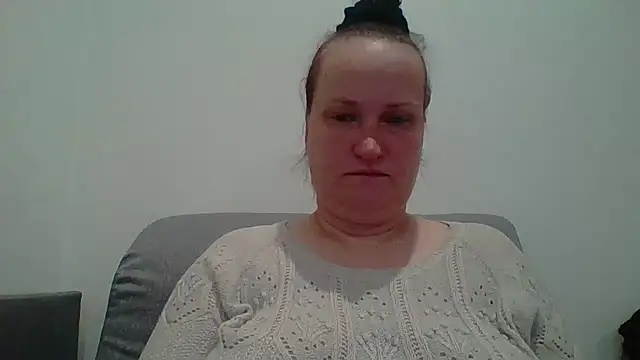 Snapshot of _squirty_cum_lady_ chatting on October 9, 2025, 2:53 am  squirty cum lady  online show from October 9, 2025, 2:53 am