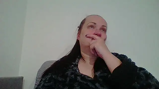 Snapshot of _squirty_cum_lady_ chatting on October 20, 2025, 3:18 am  squirty cum lady  online show from October 20, 2025, 3:18 am