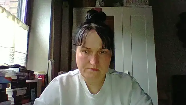  squirty cum lady  online show from June 11, 2026, 6:50 pm