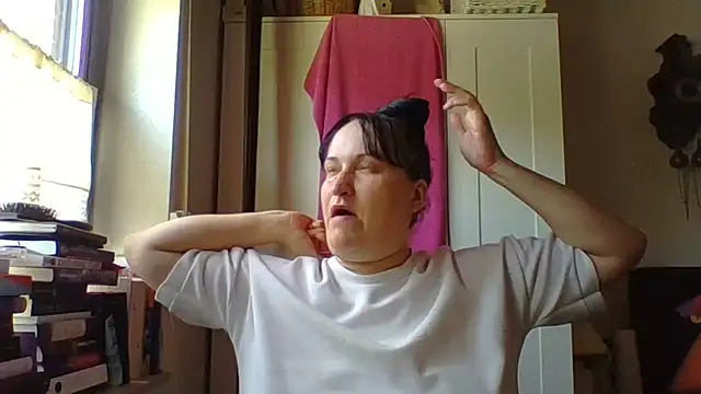  squirty cum lady  online show from June 18, 2026, 8:25 am