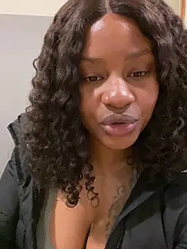 HazelAngelic online show from January 19, 2025, 6:43 pm