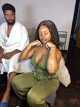 HazelAngelic online show from February 19, 2025, 1:28 pm