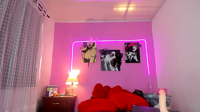 Niki Fox111 online show from March 9, 2025, 7:15 pm