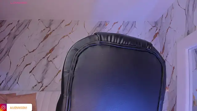 AllyJensen online show from February 18, 2025, 1:00 pm