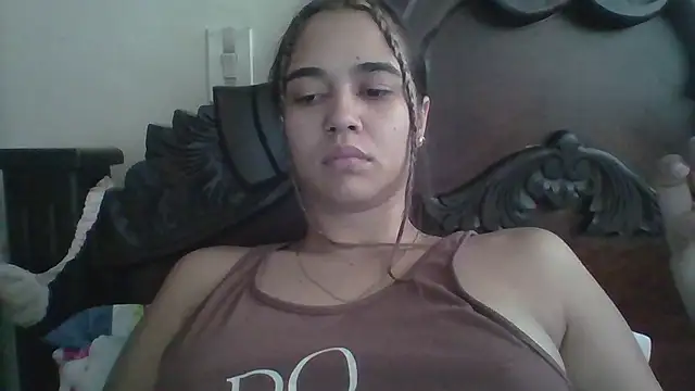 Snapshot of trianabell chatting on November 2, 2025, 2:41 pm trianabell online show from November 2, 2025, 2:41 pm