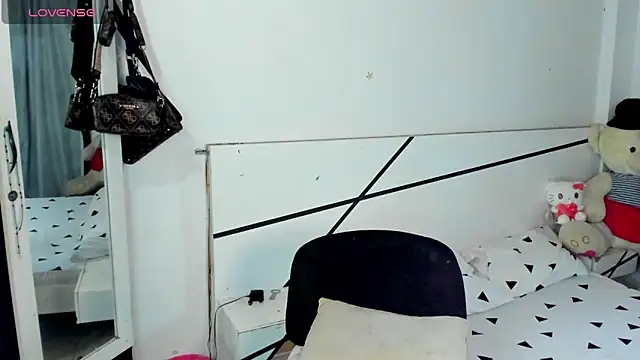 Natalia Mars online show from September 21, 2025, 5:36 pm