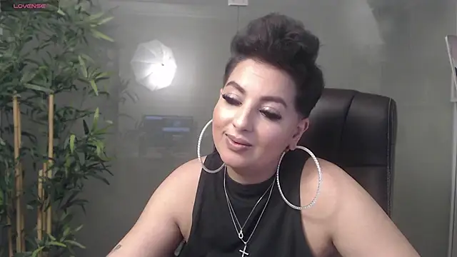BustyAllyy online show from December 23, 2024, 1:18 am