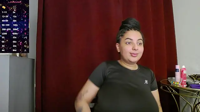 BustyAllyy online show from October 11, 2025, 4:38 pm