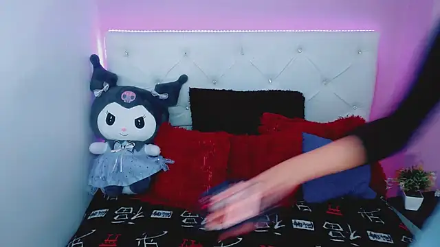 Amanda bigx online show from October 29, 2025, 5:42 am