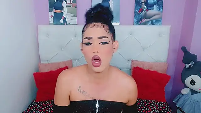 Amanda bigx online show from May 27, 2026, 4:53 am
