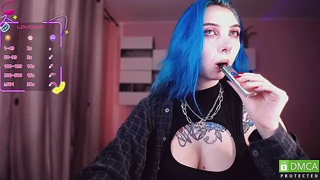 Snapshot of JustMeowGirl chatting on September 27, 2025, 4:28 am JustMeowGirl online show from September 27, 2025, 4:28 am