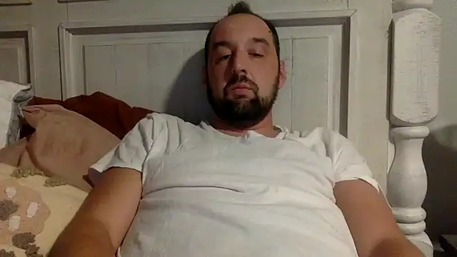 Snapshot of Kink_Master_Daddy chatting on October 4, 2025, 12:30 am Kink Master Daddy online show from October 4, 2025, 12:30 am