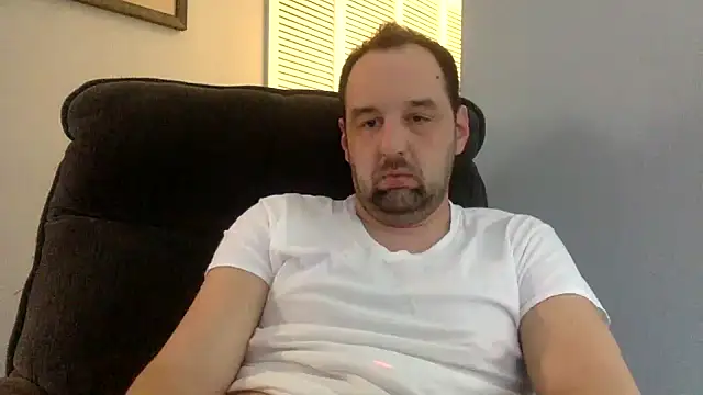 Kink Master Daddy online show from May 2, 2026, 12:48 am